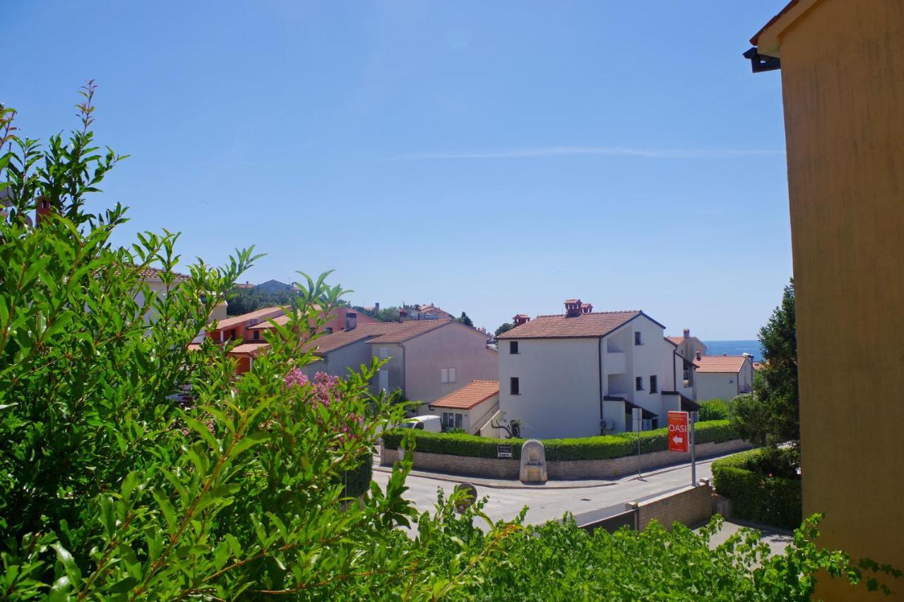 Holiday Apartments Ruzica, Pjescana Uvala Exterior photo